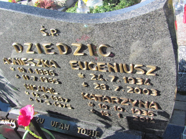 Katarzyna Dziedzic 1936 Cięcina - Grobonet - Wyszukiwarka osób pochowanych