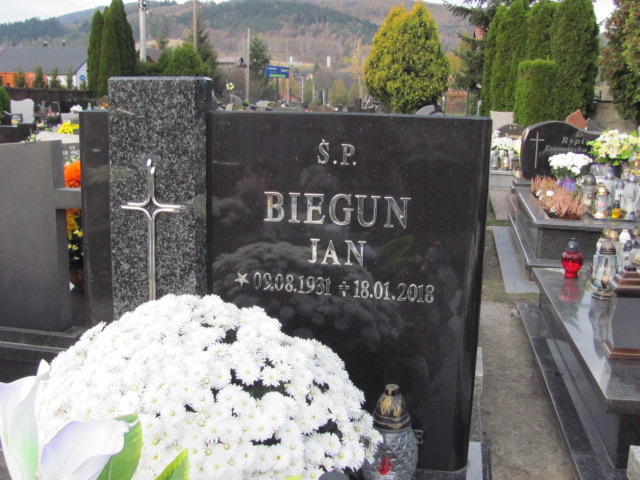 Stefania Biegun 1932 Cięcina - Grobonet - Wyszukiwarka osób pochowanych