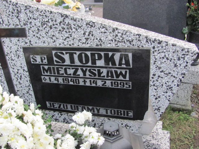 Mieczysław Stopka 1940 Cięcina - Grobonet - Wyszukiwarka osób pochowanych
